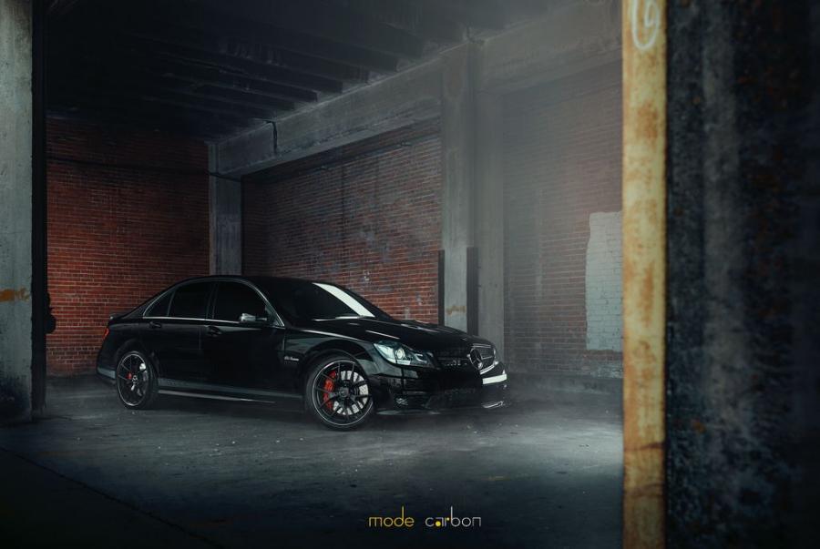  Mercedes-Benz C63 AMG Edition 507 by Mode Carbon 2014 года  (фото 1 из 11)